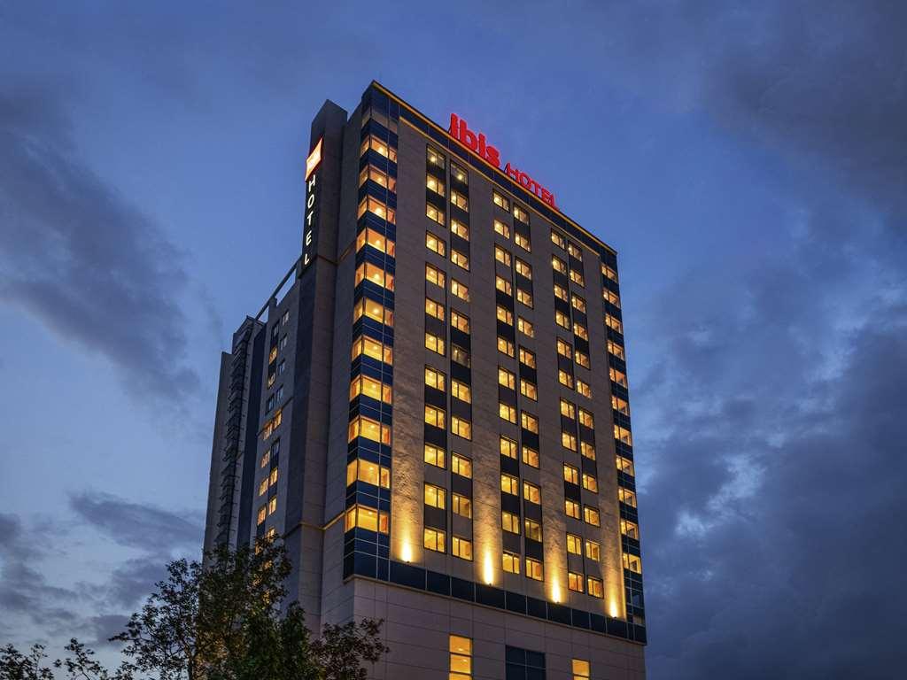 ホテル Ibis Mumbai Vikhroli - An Accor Brand エクステリア 写真